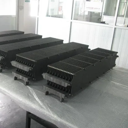 Graphite cut wire saw
