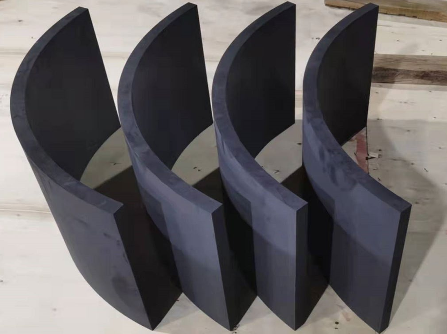 graphite cutting vs machining